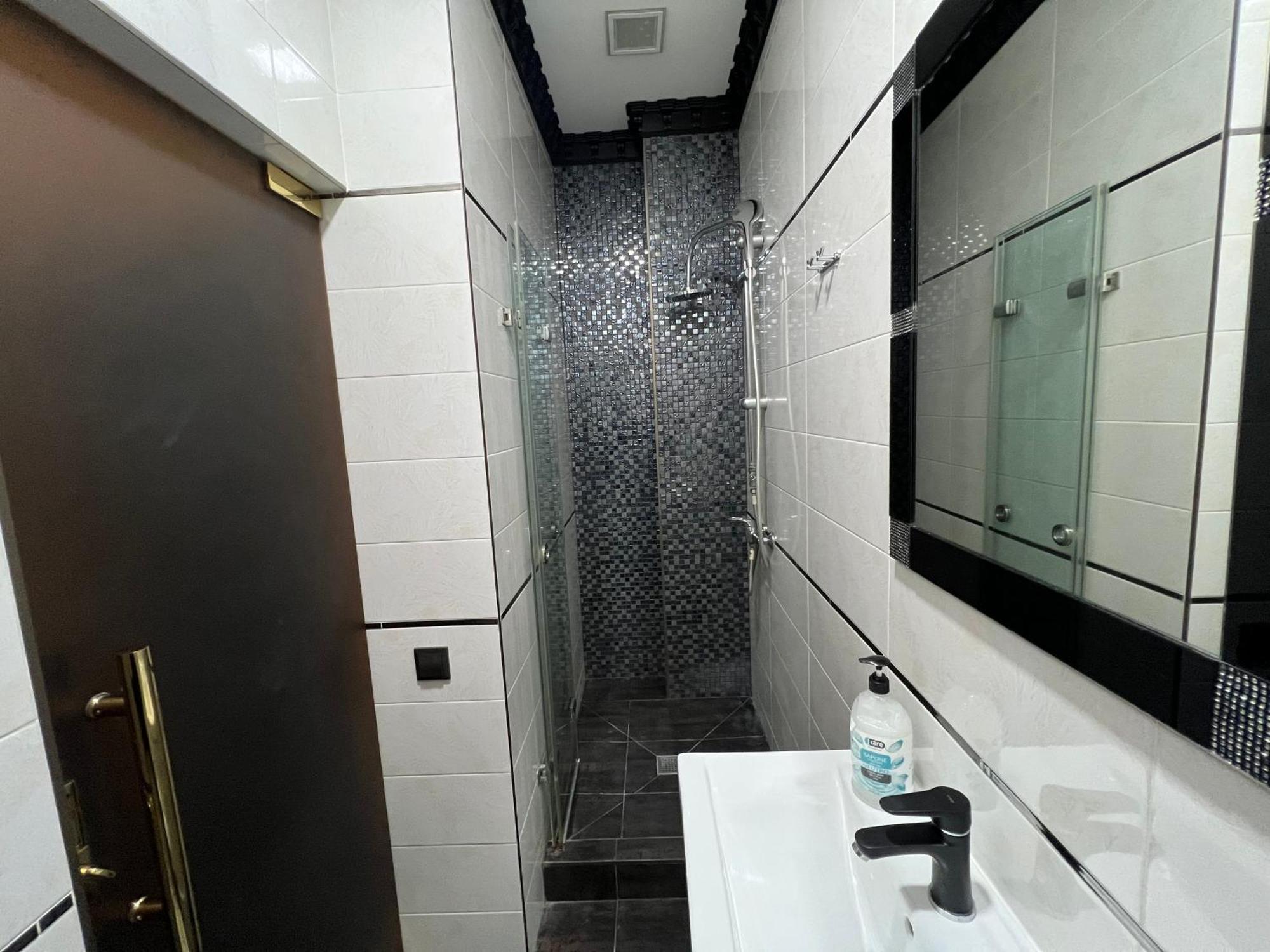 Center Apartment Chisinau Luaran gambar